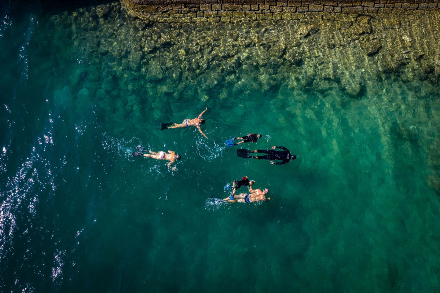 Educational underwater trail
